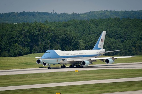 Air force plane landing