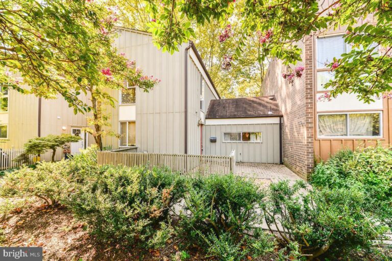 Contemporary home with fenced yard, 11332 Links Drive, Reston, VA