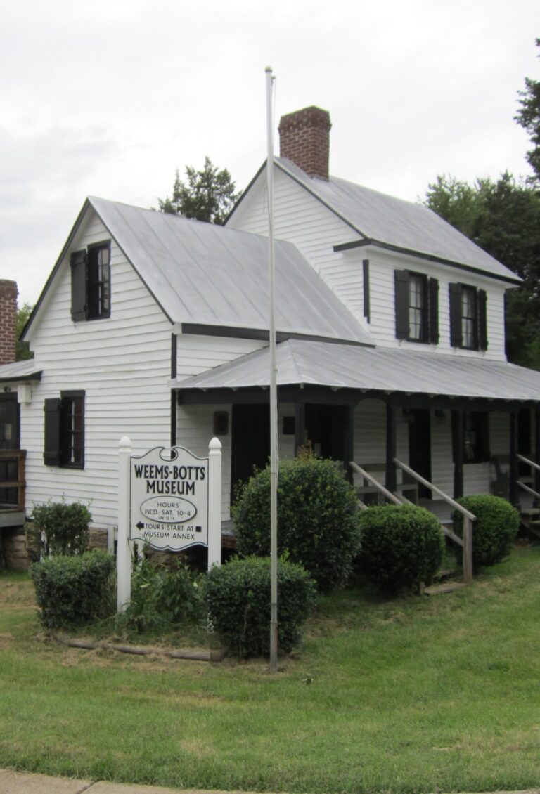 Historic Weems-Botts House museum in Dumfries, Virginia