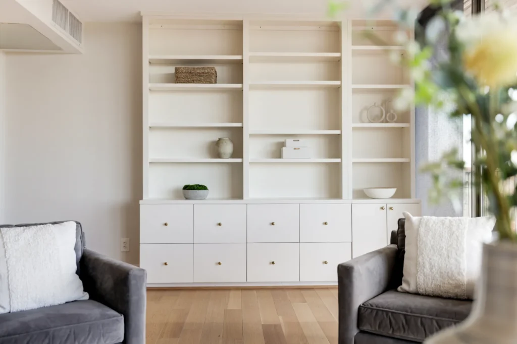 Home office with built-in shelves